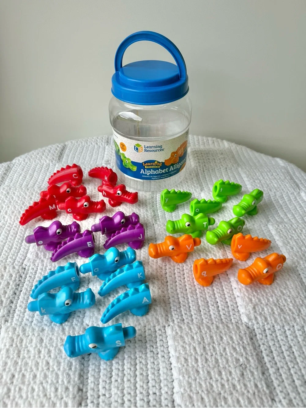 The Learning Resources Snap-n-Learn Alphabet Alligators